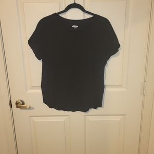 Simple Black tee